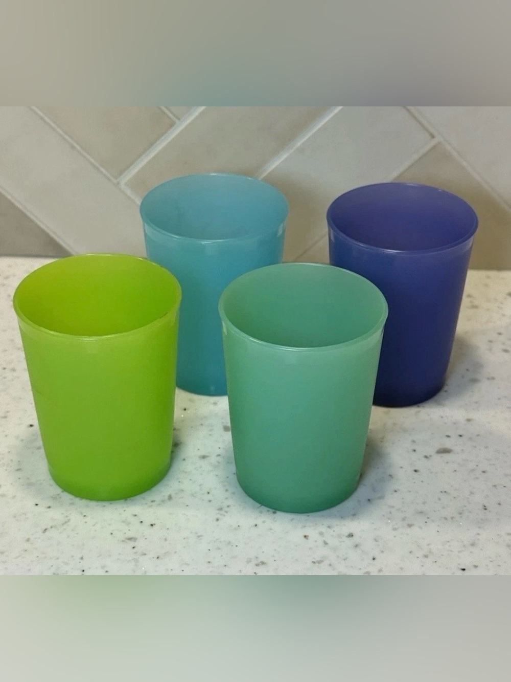 Tupperware Toys Mini Kids Tumbler Cup Lot of 4 1503 Blue Green 2.25”T